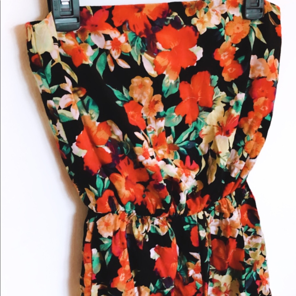 Romper - Picture 3 of 4